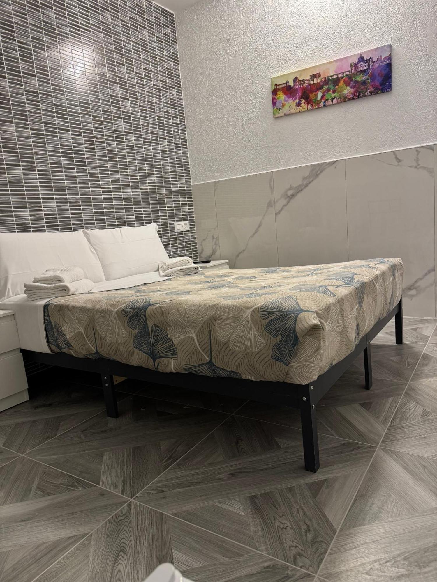 Luxor Eco Roma Casa E Appartamento Per Vacanze In Centro Piazza Bologna, Colosseo, Piazza Di Spagna, Vaticano, San Pietro, Sapienza, Fontana Di Trevi, Piazza Navona, Trastevere, Tiburtina, Termini, Aeroporto Eksteriør bilde