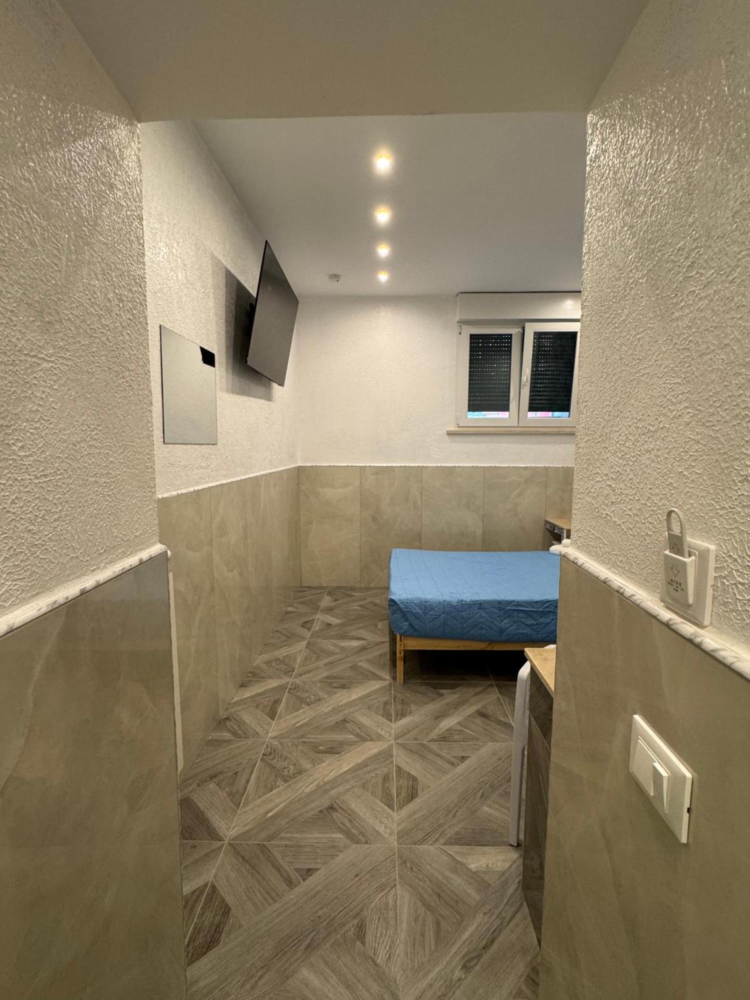 Luxor Eco Roma Casa E Appartamento Per Vacanze In Centro Piazza Bologna, Colosseo, Piazza Di Spagna, Vaticano, San Pietro, Sapienza, Fontana Di Trevi, Piazza Navona, Trastevere, Tiburtina, Termini, Aeroporto Eksteriør bilde