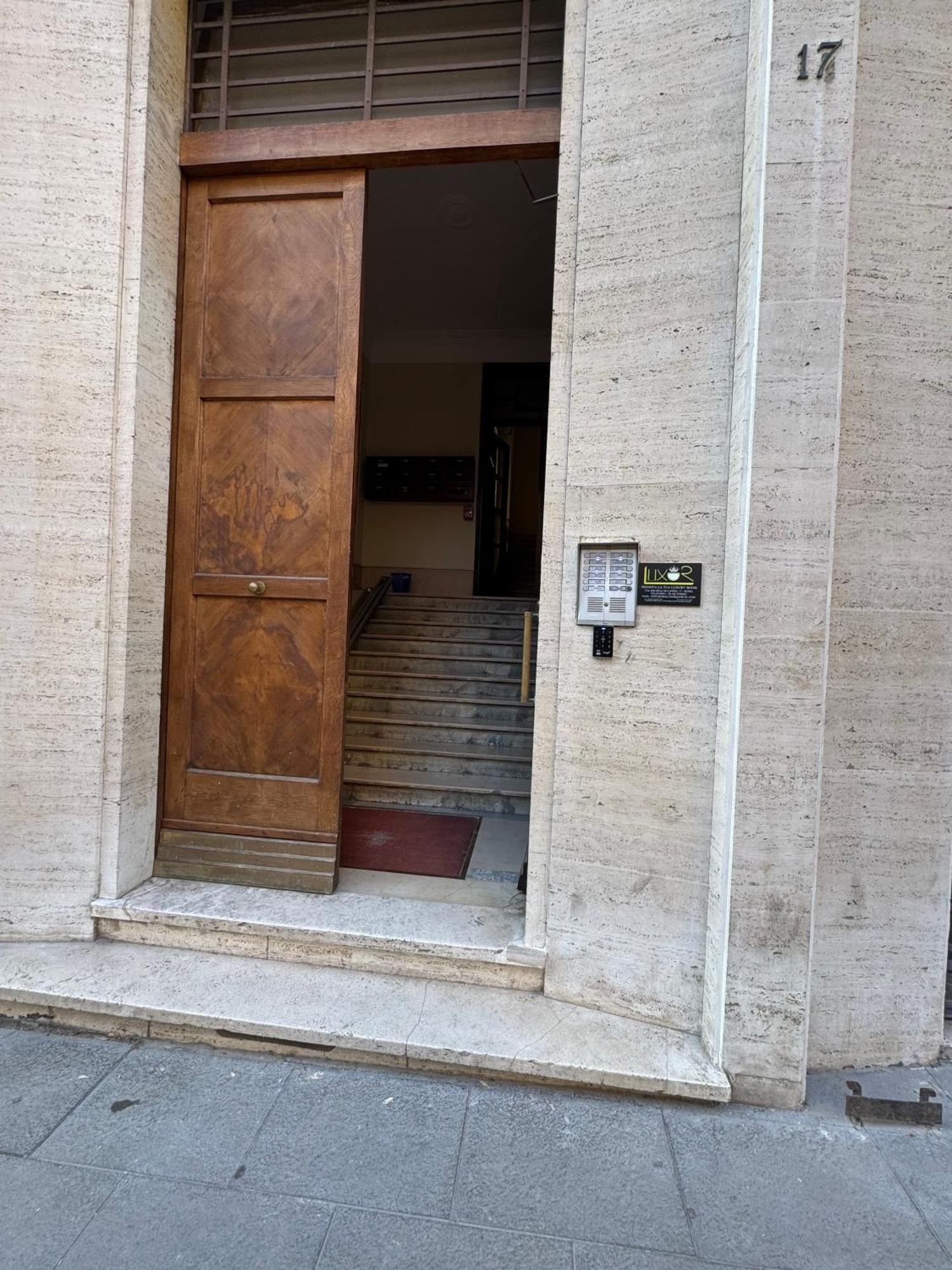 Luxor Eco Roma Casa E Appartamento Per Vacanze In Centro Piazza Bologna, Colosseo, Piazza Di Spagna, Vaticano, San Pietro, Sapienza, Fontana Di Trevi, Piazza Navona, Trastevere, Tiburtina, Termini, Aeroporto Eksteriør bilde
